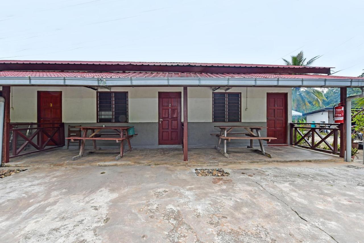 Dtahan Motel Taman Negara Kuala Tahan Exteriör bild