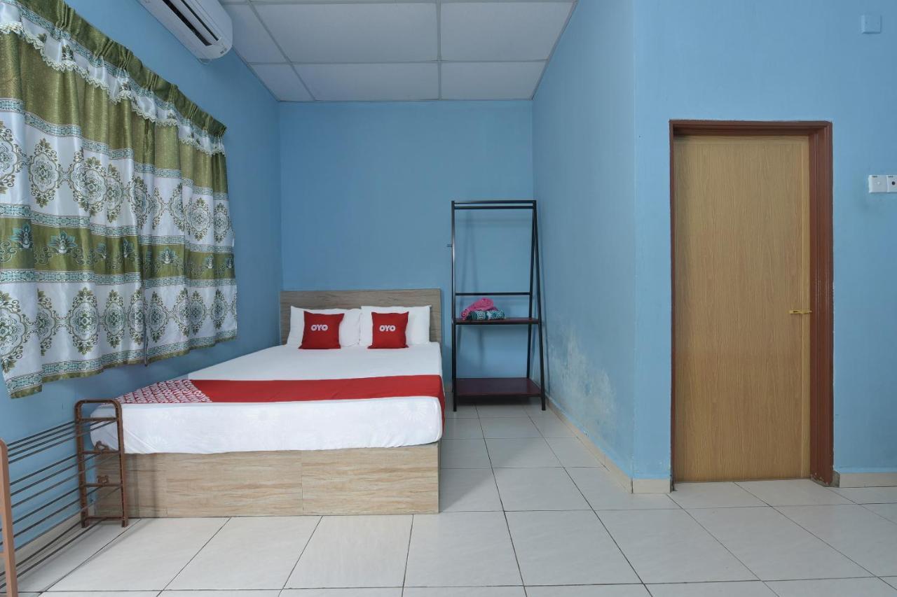Dtahan Motel Taman Negara Kuala Tahan Exteriör bild