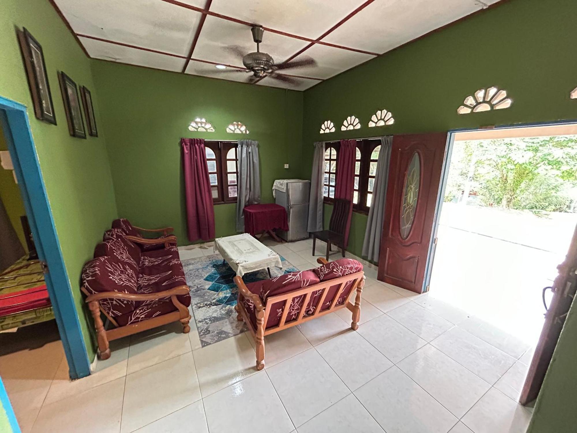 Dtahan Motel Taman Negara Kuala Tahan Exteriör bild